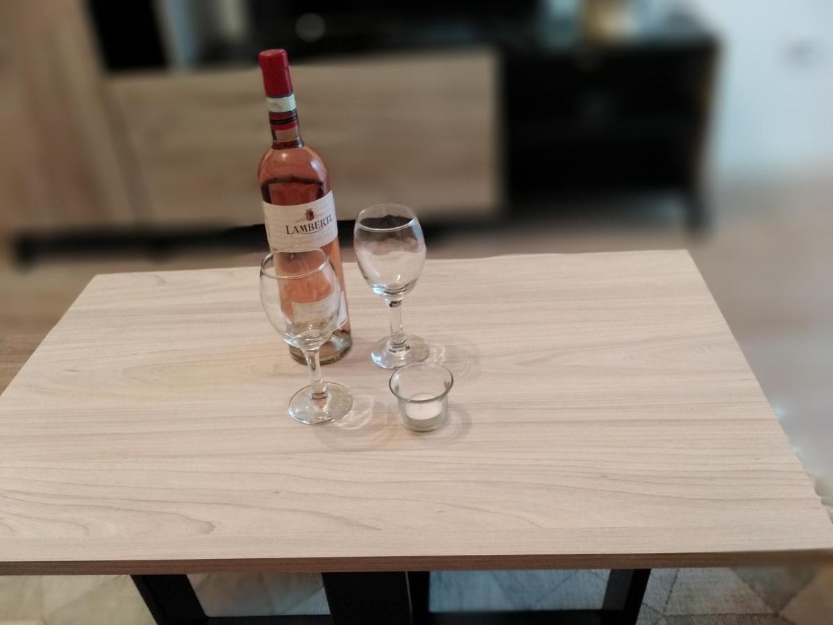 Apartman Tia Vrnjačka Banja Exterior foto